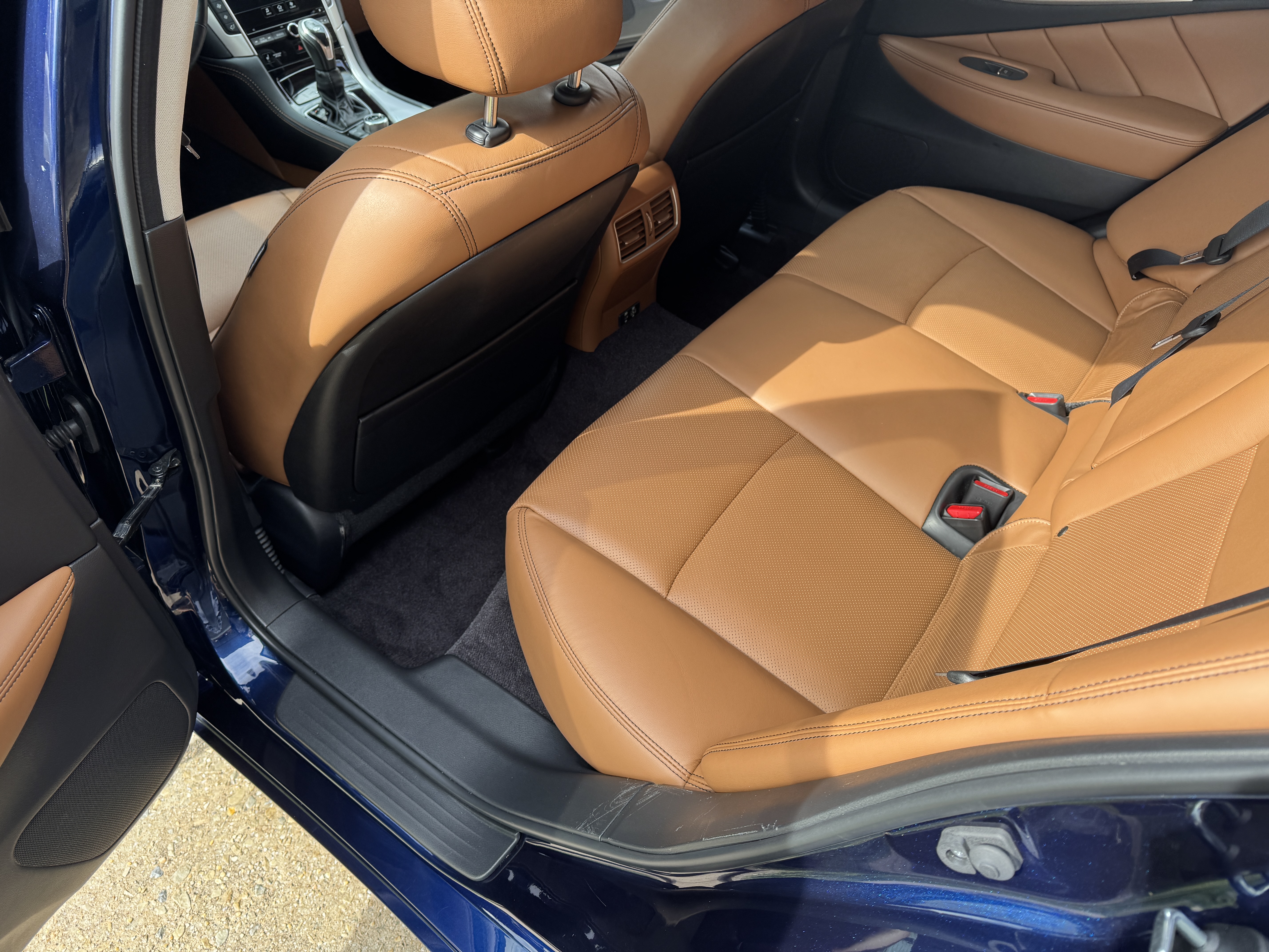Nissan interior after full detail